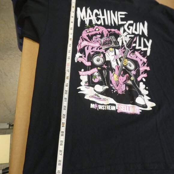Machine Gun Kelly 2022 Mainstream Sellout Tour T-Shirt Size 2XL - Picture 5 of 10